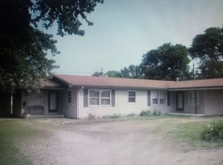 300 SW 2nd St, Atlanta, IL 61723