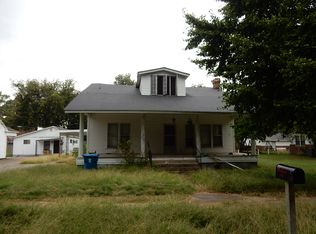 704 Beckwith Ave, Caruthersville, MO 63830