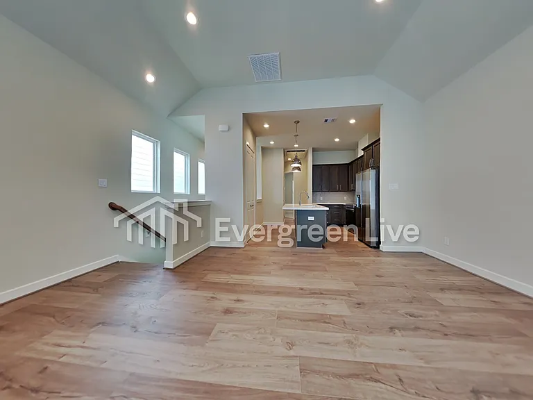 2606 Upper Quinn Way — Photo 2