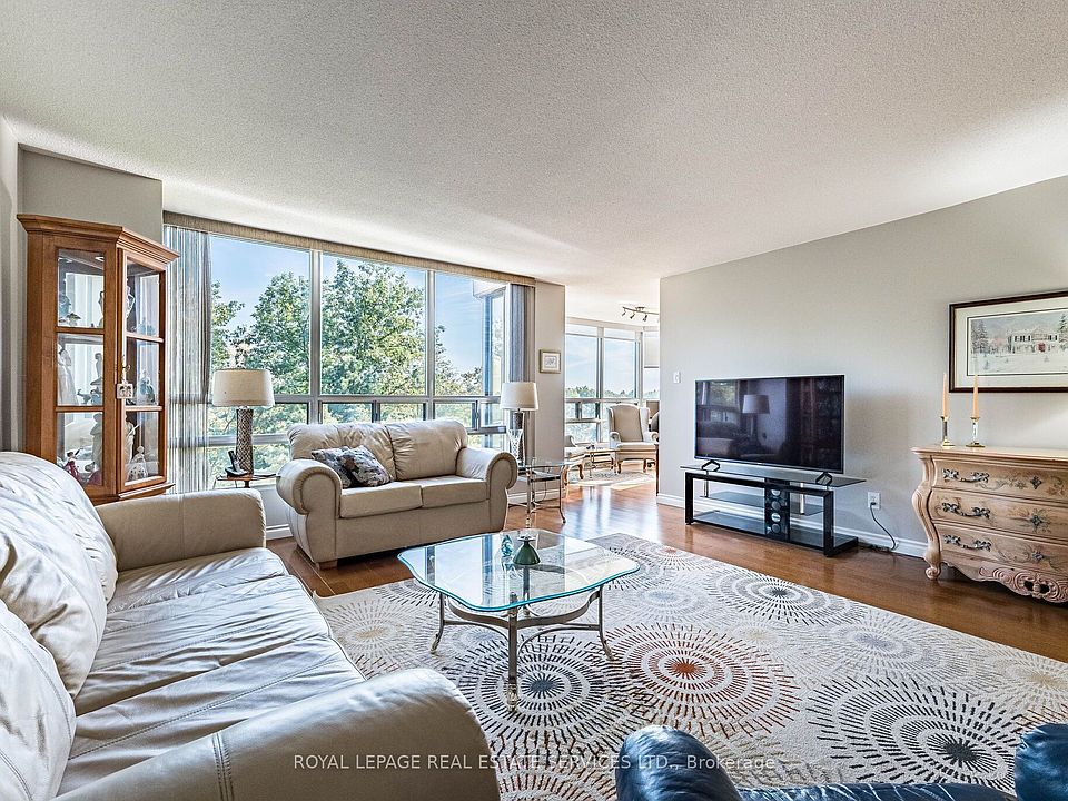 1st image of 310 Mill St S #402