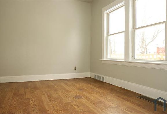 3rd image of 13702 Chapelside Ave