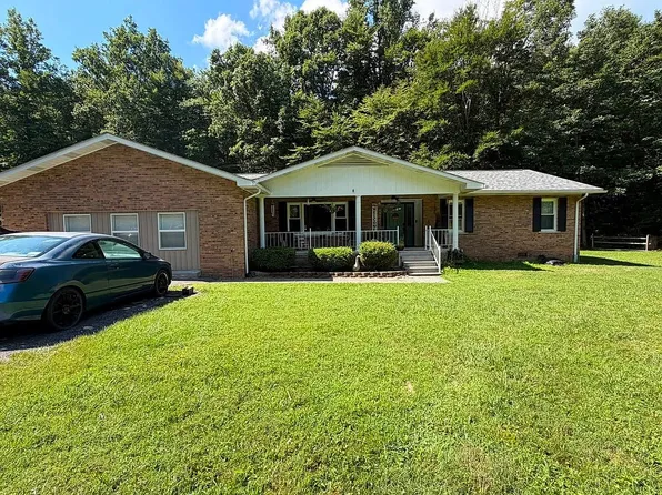 3613 Coal River Rd, Arnett, WV 25007