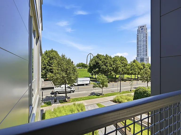 901 S 2nd St #201 — Photo 15