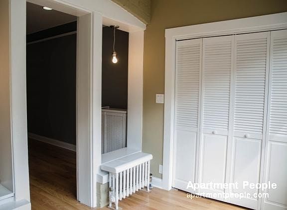 5th image of 3161-63 N Pine Grv #3161GR