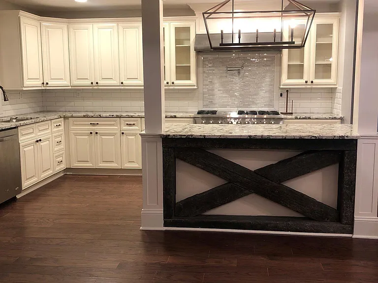 9227 Lake Riley Blvd — Photo 2