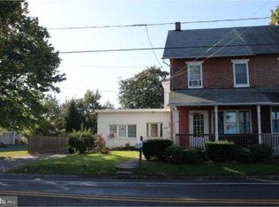 390 Fairview Ave, Quakertown, PA 18951