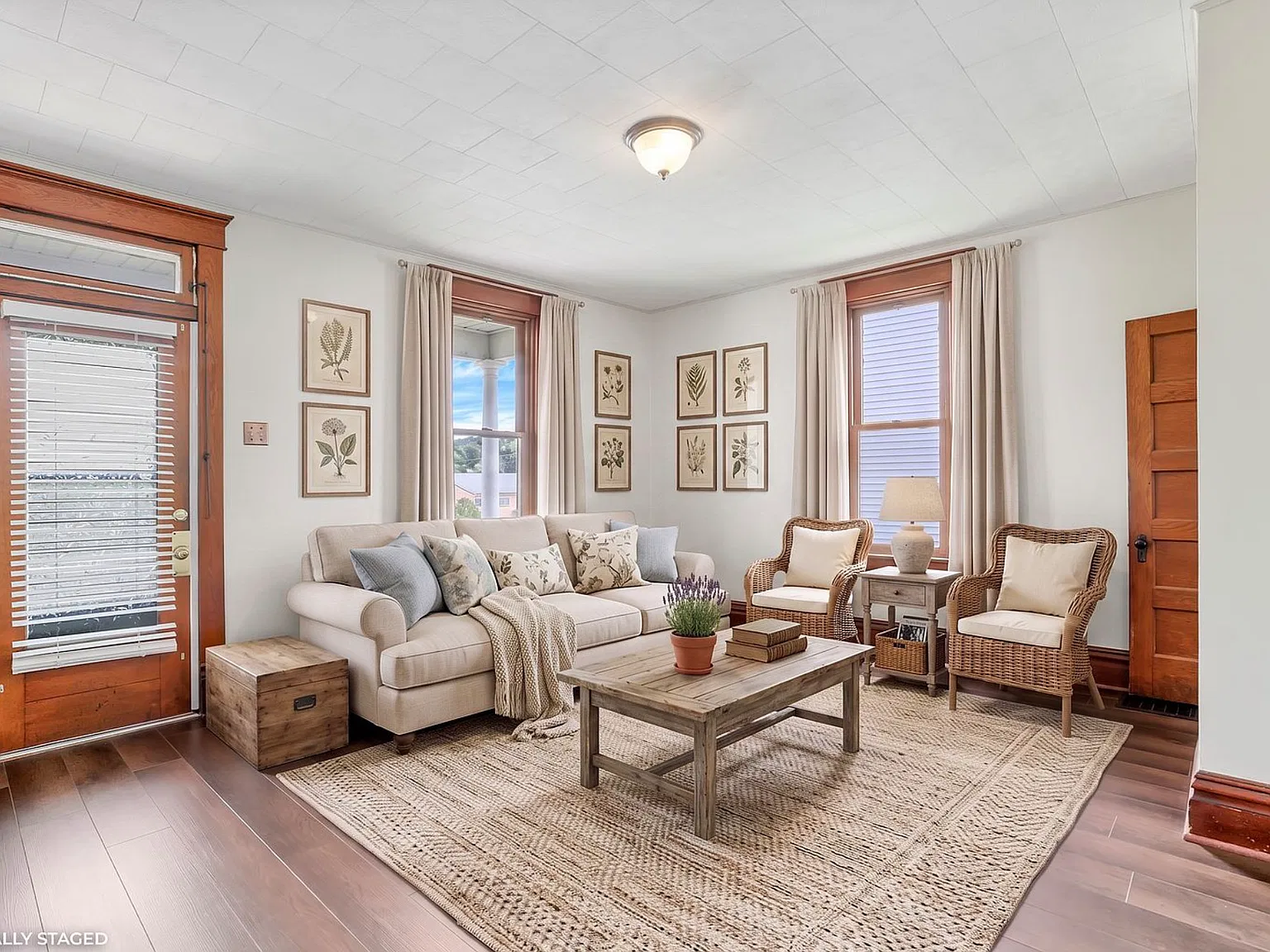 3 bed, 1684 sqft, $1,950 — Photo 3