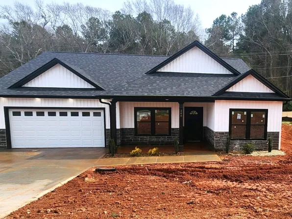 240 Hicks Dr, Inman, SC 29349