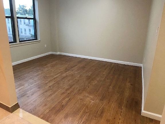 3rd image of 27-05 24th Ave #2L