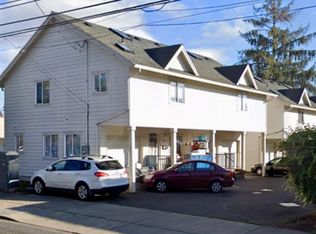 5954 SE Division St, Portland, OR 97206