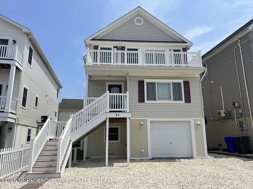 1st image of 83 Vanard Dr