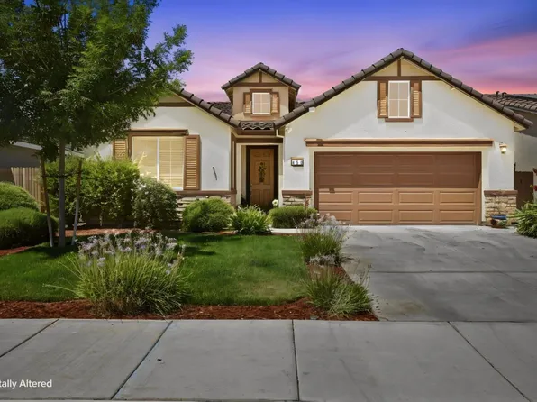 450 Amabile Dr, Los Banos, CA 93635