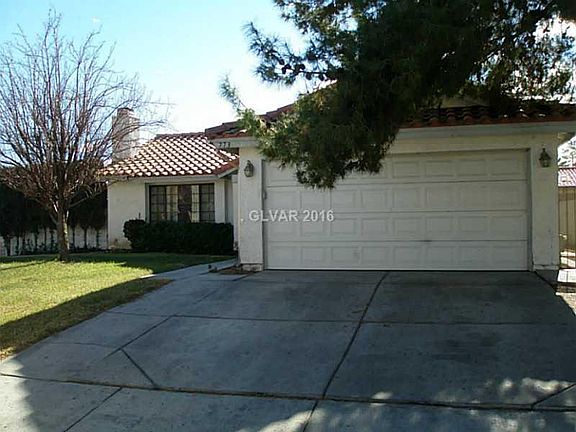 2nd image of 773 Biaritz Ave