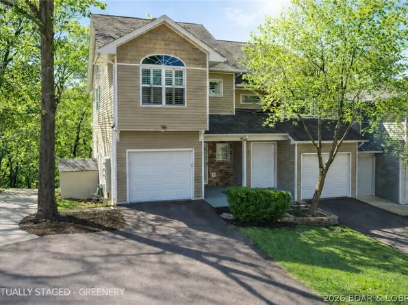 34 Walnut Rd, Lake Ozark, MO 65049