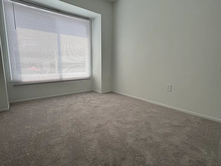 12454 Andover Ct — Photo 10