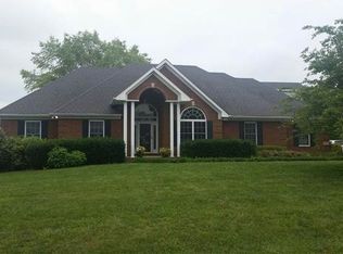 809 Hunters Pointe Ln, Bowling Green, KY 42104