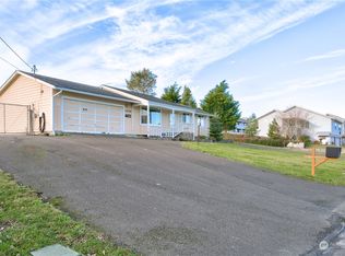 1315 Ocean Beach Blvd N, Long Beach, WA