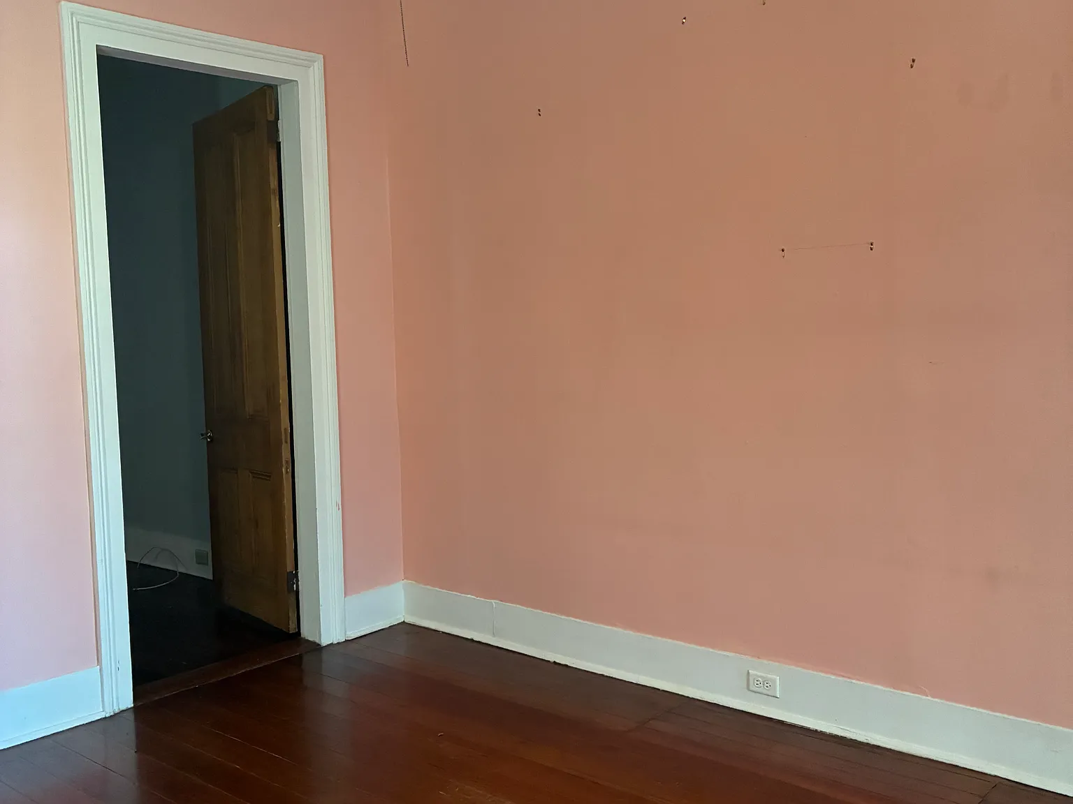 2 bed, 900 sqft, $1,450 — Photo 2
