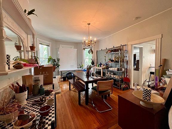 2nd image of 221 Atlantic St #1