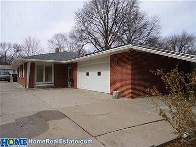 5th image of 2340 Scott Ave