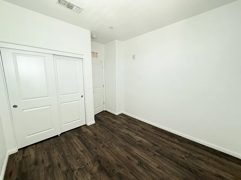 1811 Dobbin Dr — Photo 17