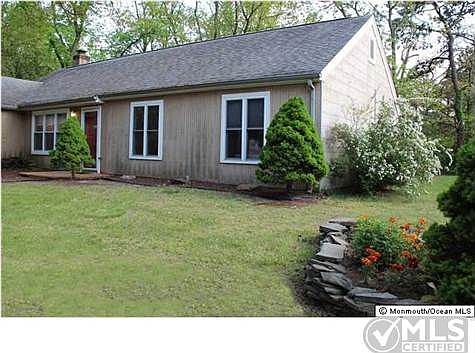 4th image of 900 Cherry Cove Ct