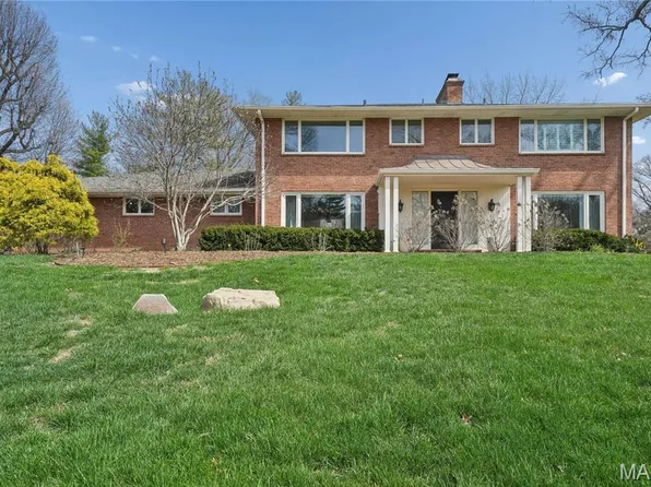 62 Briarcliff, Saint Louis, MO 63124