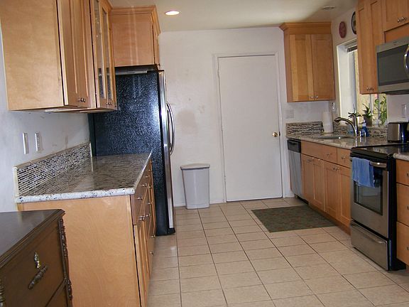 5th image of 6141 Village 6
