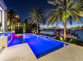 Hibiscus Island, Miami Beach, FL 33139
