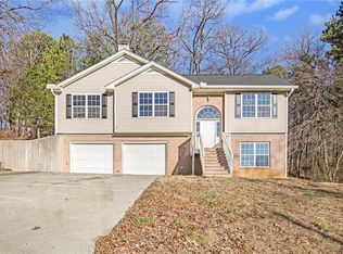 15 Split Rail Ct NE, Cartersville, GA 30121