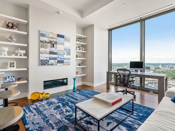 1 Dalton St APT 3206, Boston, MA 02115