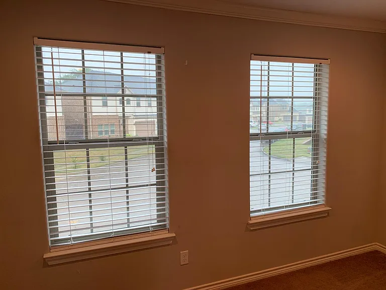 2361 Novin Dr — Photo 24