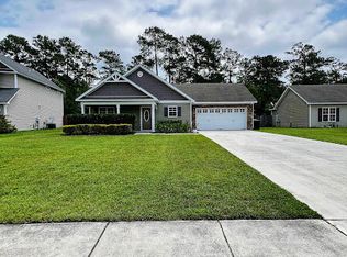 211 Jasmine Ln, Jacksonville, NC 28546