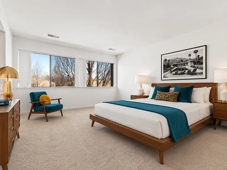 Legacy Place Apartments - Southfield, MI — Photo 8