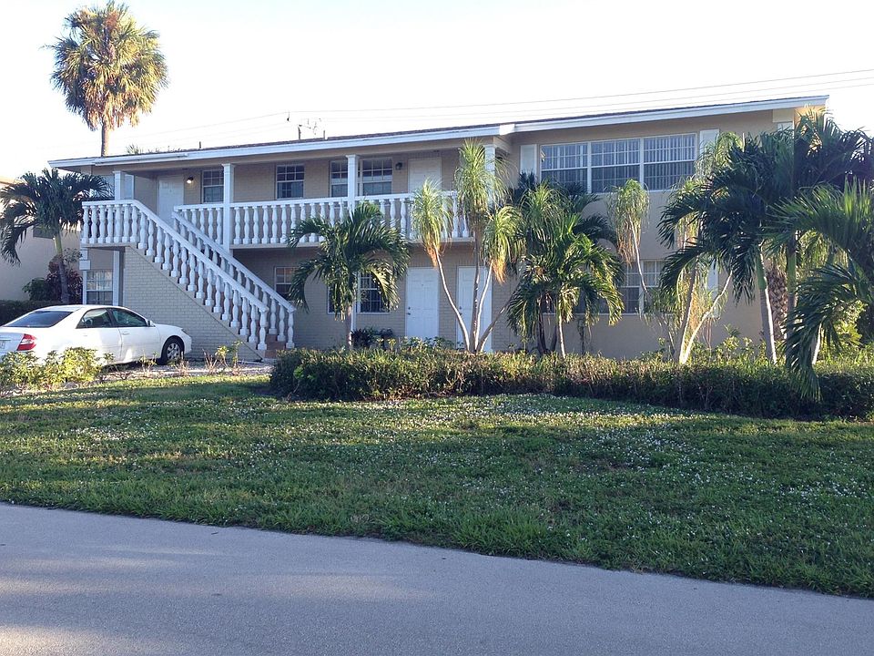 1st image of 1820 NE 56th St APT 1