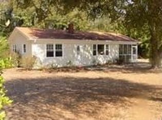 95 McIntyre Rd, Pinehurst, NC 28374