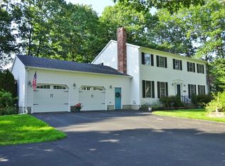 29 Silver Rdg, Veazie, ME 04401