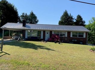 826 Welcome Bethesda Rd, Lexington, NC 27295