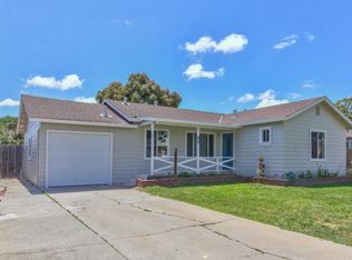 102 Mayfair Dr, Salinas, CA 93905