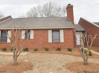 1 Cambridge Dr, Tupelo, MS 38801
