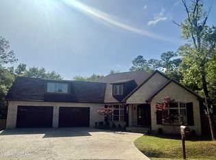 8414 Op La Ct, Diamondhead, MS 39525