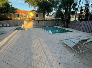 6614 Thornhill Ct, Boca Raton, FL 33433