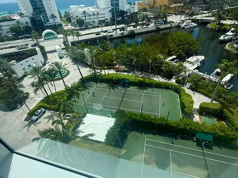 16400 Collins Ave #9 — Photo 13