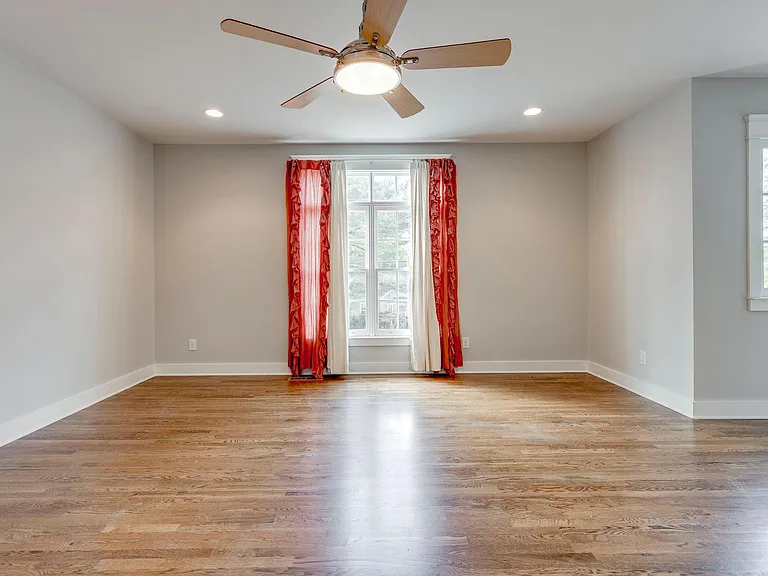 1514 Kirkwood Ave — Photo 21