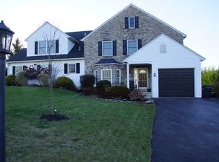 214 Sandown Ct, Souderton, PA