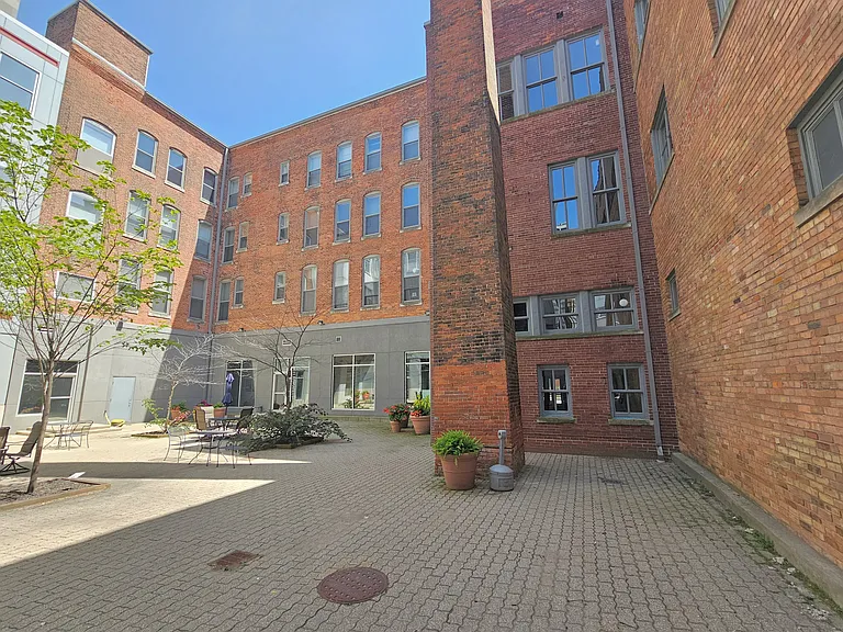 112 W Washington Blvd #328 — Photo 12