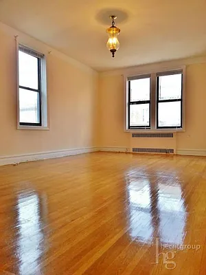 Rented by Hecht Group | media 15