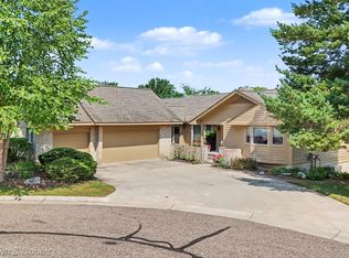 4521 Ravenwood Dr #4, Grand Blanc, MI 48439