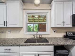 516 E Hackley Ave, Des Moines, IA 50315