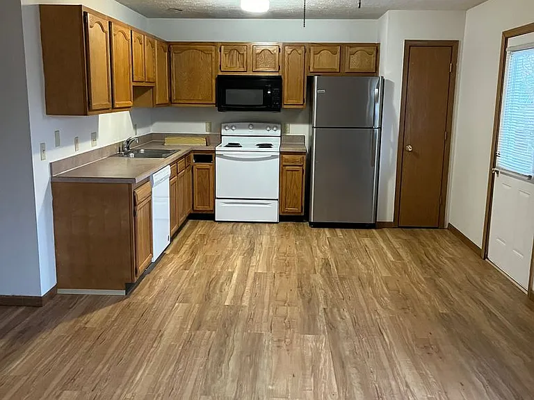 804 Union St #8 — Photo 1